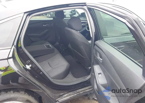 2024 Honda Accord Lx z USA, uszkodzony, nr VIN 1HGCY1F28RA062436